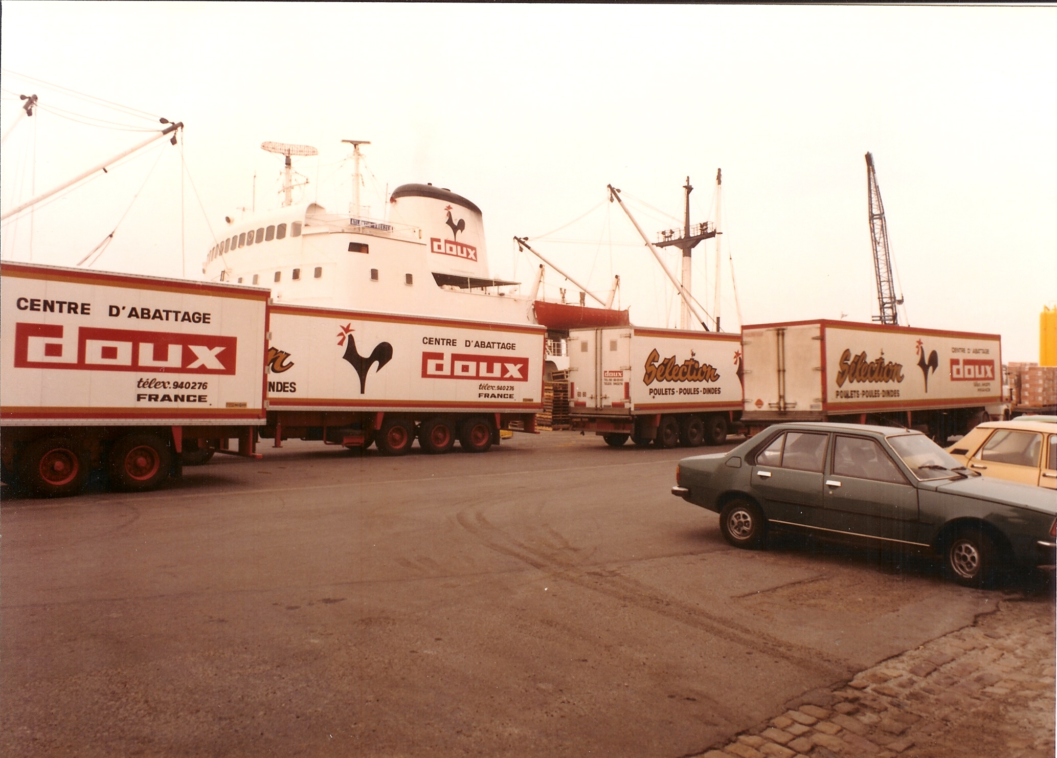 Doux transport lorries